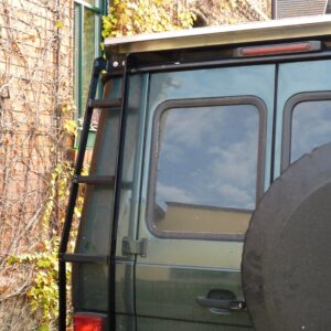 Rear ladder for G-Wagen, driver's side install