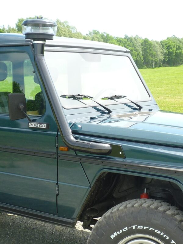 Snorkel for G-Wagen 460 with prefilter
